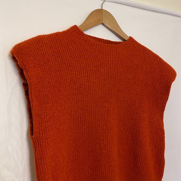 Aritzia Babaton Hazlitt Merino Wool Sweater Shoulder Pads Mock Neck Orange/Red. - Picture 2 of 12